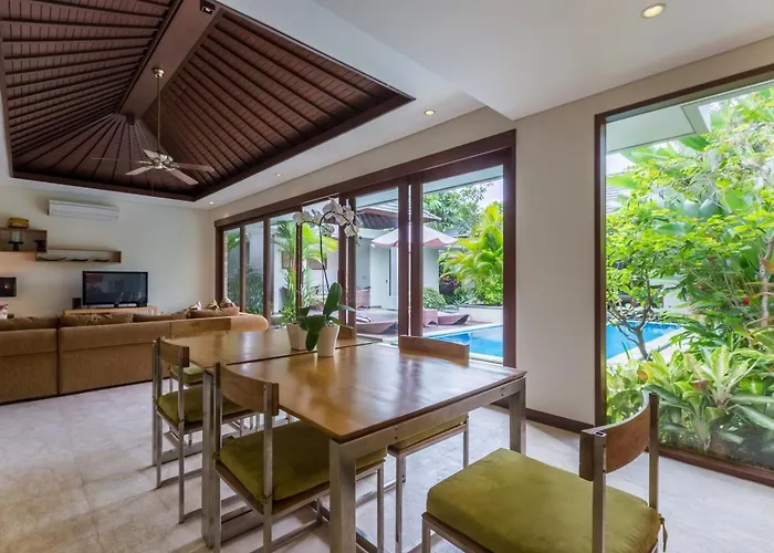 Villa Kejora Beachfront