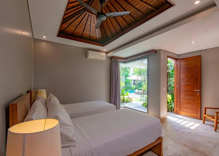 Villa Kejora Beachfront