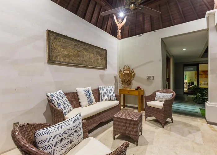Kejora Beachfront Villa *