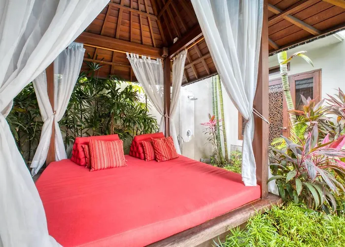 Villa Kejora Beachfront