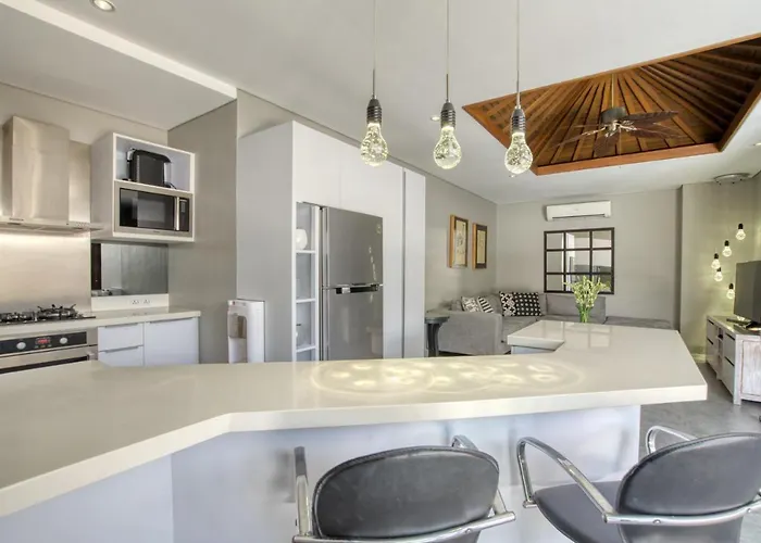 Villa Kejora Beachfront *